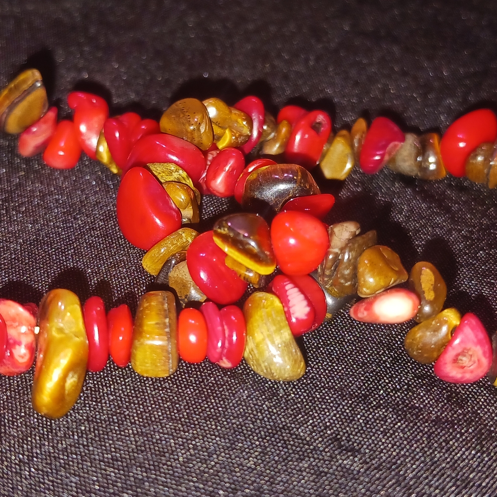 Red🪸 And Brown Golden🐅 Beaded Bracelet set